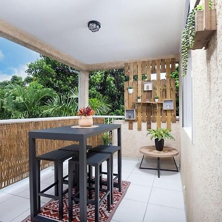 Apartmán Le Logis Du Passant Riviere Saint-Louis Exteriér fotografie