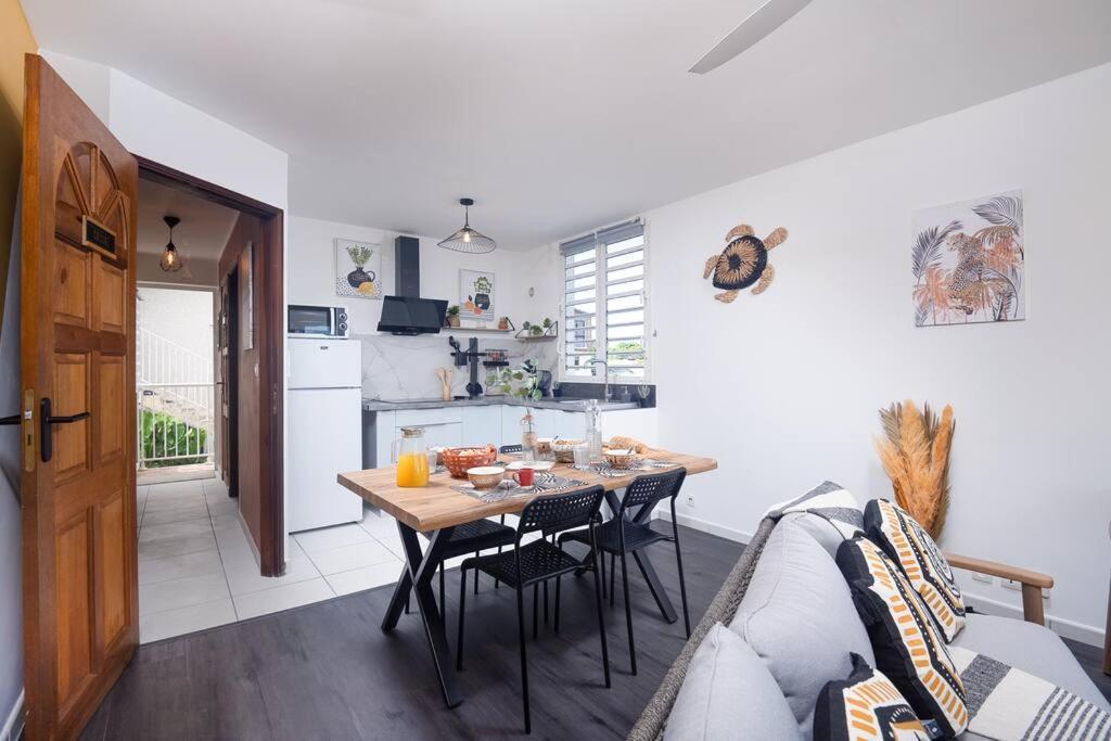 Apartmán Le Logis Du Passant Riviere Saint-Louis Exteriér fotografie